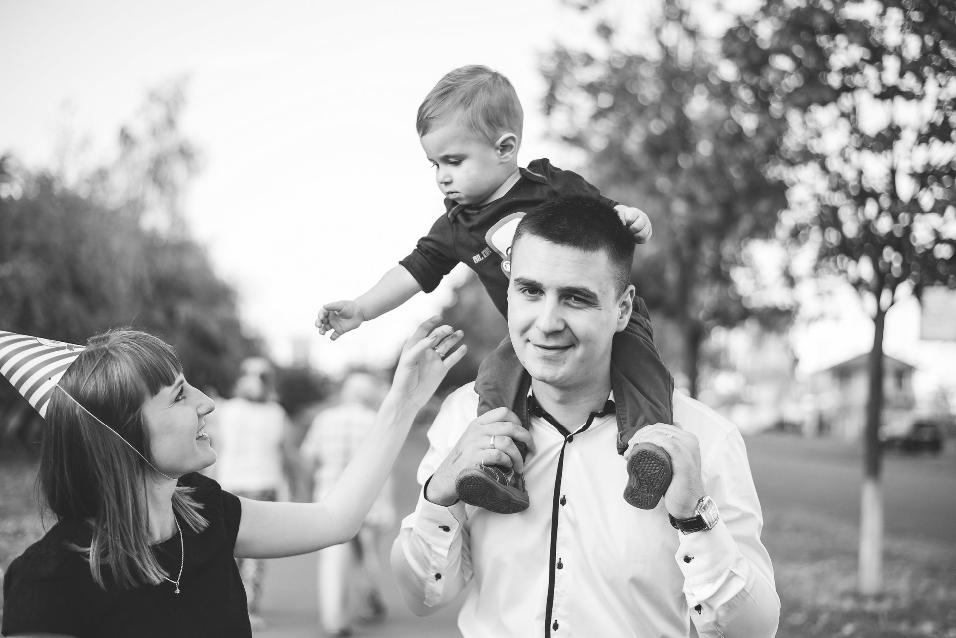 Артемке 1 годик, Фотосъемка детского дня рождения, Семейный и детский фотограф Ксения Мурга, Профессиональный детский фотограф, Детский фотограф Киев, Детский фотограф в Киеве, Детский фотограф Бровары, Детский фотограф, Семейный и детский фотограф Ксения Мурга - www.murga.com.ua, www.murga.com.ua - Семейный и детский фотограф Ксения Мурга, www.murga.com.ua, Ксения Мурга, Семейный и детский фотограф Ксения, Фотосессия в студии Киева фотограф Ксения Мурга, Детская фотосъемка, Kseniya Murga, Kseniya Murga - www.murga.com.ua, Kseniya Murga www.murga.com.ua, Детская и семейная фотосессия в интерьерной фотостудии Киева, Детская фотосессия, Детская фотосъемка в интерьерной фотостудии в Киеве, Детская фотосъемка Киев, Детский день рождения, Детский день рождения Киев, Детский день рождения праздник на улице, Детский день рождения празднование в кафе, Ксения Мурга – www.murga.com.ua, Семейный и детский фотограф Ксения Мурга - www.murga.com.ua, Семейный и детский фотограф Ксения, Ксения Мурга, www.murga.com.ua, Kseniya Murga, Фото детей, Фото дети, Фотосессия детей в студии, Фотосессия детей Киев, Фотосессия детского дня рождения, Фотосессия детского праздника, Фотосессия детского праздника Киев, Фотосессия Киев, Фотосъемка детей в студии, Фотосъемка детского праздника Киев, Фотосъемка для ребенка Семейный и детский фотограф Ксения Мурга Сімейний та дитячий фотограф Ксенія Мурга | Сімейний та дитячий фотограф Микола Мурга. Барвисті фотографії дітей для сімейного фотоальбому. Ловлю живі емоції, сміх, радість, здивування та ніжні обійми Ваших діток.