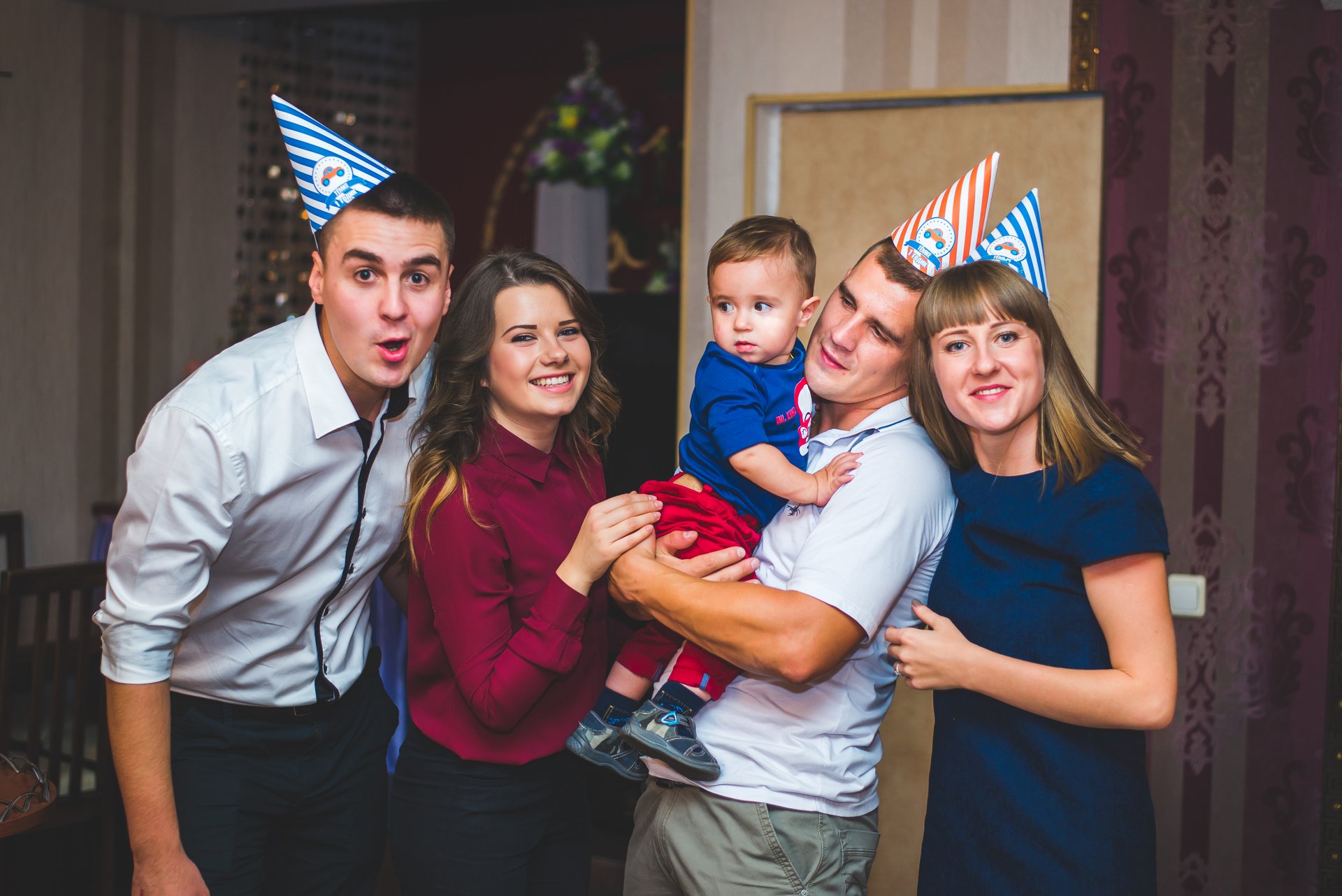 Артемке 1 годик, Фотосъемка детского дня рождения, Семейный и детский фотограф Ксения Мурга, Профессиональный детский фотограф, Детский фотограф Киев, Детский фотограф в Киеве, Детский фотограф Бровары, Детский фотограф, Семейный и детский фотограф Ксения Мурга - www.murga.com.ua, www.murga.com.ua - Семейный и детский фотограф Ксения Мурга, www.murga.com.ua, Ксения Мурга, Семейный и детский фотограф Ксения, Фотосессия в студии Киева фотограф Ксения Мурга, Детская фотосъемка, Kseniya Murga, Kseniya Murga - www.murga.com.ua, Kseniya Murga www.murga.com.ua, Детская и семейная фотосессия в интерьерной фотостудии Киева, Детская фотосессия, Детская фотосъемка в интерьерной фотостудии в Киеве, Детская фотосъемка Киев, Детский день рождения, Детский день рождения Киев, Детский день рождения праздник на улице, Детский день рождения празднование в кафе, Ксения Мурга – www.murga.com.ua, Семейный и детский фотограф Ксения Мурга - www.murga.com.ua, Семейный и детский фотограф Ксения, Ксения Мурга, www.murga.com.ua, Kseniya Murga, Фото детей, Фото дети, Фотосессия детей в студии, Фотосессия детей Киев, Фотосессия детского дня рождения, Фотосессия детского праздника, Фотосессия детского праздника Киев, Фотосессия Киев, Фотосъемка детей в студии, Фотосъемка детского праздника Киев, Фотосъемка для ребенка Семейный и детский фотограф Ксения Мурга Сімейний та дитячий фотограф Ксенія Мурга | Сімейний та дитячий фотограф Микола Мурга. Барвисті фотографії дітей для сімейного фотоальбому. Ловлю живі емоції, сміх, радість, здивування та ніжні обійми Ваших діток.