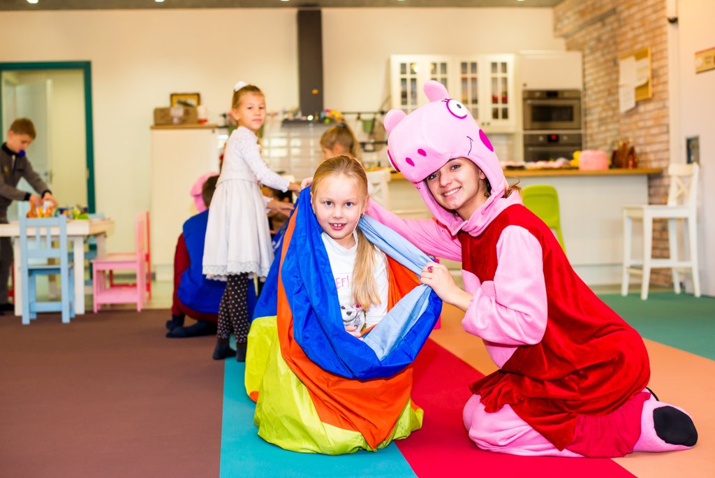 Кате 2 годика, Фотосъемка детского дня рождения, Семейный и детский фотограф Ксения Мурга, Профессиональный детский фотограф, Детский фотограф Киев, Детский фотограф в Киеве, Детский фотограф Бровары, Детский фотограф, Семейный и детский фотограф Ксения Мурга - www.murga.com.ua, www.murga.com.ua - Семейный и детский фотограф Ксения Мурга, www.murga.com.ua, Ксения Мурга, Семейный и детский фотограф Ксения, Фотосессия в студии Киева фотограф Ксения Мурга, Детская фотосъемка, Kseniya Murga, Kseniya Murga - www.murga.com.ua, Kseniya Murga www.murga.com.ua, Детская и семейная фотосессия в интерьерной фотостудии Киева, Детская фотосессия, Детская фотосъемка в интерьерной фотостудии в Киеве, Детская фотосъемка Киев, Детский день рождения, Детский день рождения Киев, Детский день рождения праздник на улице, Детский день рождения празднование в кафе, Ксения Мурга – www.murga.com.ua, Семейный и детский фотограф Ксения Мурга - www.murga.com.ua, Семейный и детский фотограф Ксения, Ксения Мурга, www.murga.com.ua, Kseniya Murga, Фото детей, Фото дети, Фотосессия детей в студии, Фотосессия детей Киев, Фотосессия детского дня рождения, Фотосессия детского праздника, Фотосессия детского праздника Киев, Фотосессия Киев, Фотосъемка детей в студии, Фотосъемка детского праздника Киев, Фотосъемка для ребенка Семейный и детский фотограф Ксения Мурга Сімейний та дитячий фотограф Ксенія Мурга | Сімейний та дитячий фотограф Микола Мурга. Барвисті фотографії дітей для сімейного фотоальбому. Ловлю живі емоції, сміх, радість, здивування та ніжні обійми Ваших діток.