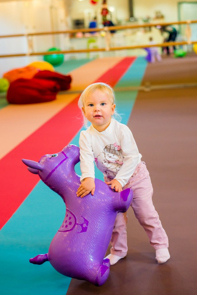 Кате 2 годика, Фотосъемка детского дня рождения, Семейный и детский фотограф Ксения Мурга, Профессиональный детский фотограф, Детский фотограф Киев, Детский фотограф в Киеве, Детский фотограф Бровары, Детский фотограф, Семейный и детский фотограф Ксения Мурга - www.murga.com.ua, www.murga.com.ua - Семейный и детский фотограф Ксения Мурга, www.murga.com.ua, Ксения Мурга, Семейный и детский фотограф Ксения, Фотосессия в студии Киева фотограф Ксения Мурга, Детская фотосъемка, Kseniya Murga, Kseniya Murga - www.murga.com.ua, Kseniya Murga www.murga.com.ua, Детская и семейная фотосессия в интерьерной фотостудии Киева, Детская фотосессия, Детская фотосъемка в интерьерной фотостудии в Киеве, Детская фотосъемка Киев, Детский день рождения, Детский день рождения Киев, Детский день рождения праздник на улице, Детский день рождения празднование в кафе, Ксения Мурга – www.murga.com.ua, Семейный и детский фотограф Ксения Мурга - www.murga.com.ua, Семейный и детский фотограф Ксения, Ксения Мурга, www.murga.com.ua, Kseniya Murga, Фото детей, Фото дети, Фотосессия детей в студии, Фотосессия детей Киев, Фотосессия детского дня рождения, Фотосессия детского праздника, Фотосессия детского праздника Киев, Фотосессия Киев, Фотосъемка детей в студии, Фотосъемка детского праздника Киев, Фотосъемка для ребенка Семейный и детский фотограф Ксения Мурга Сімейний та дитячий фотограф Ксенія Мурга | Сімейний та дитячий фотограф Микола Мурга. Барвисті фотографії дітей для сімейного фотоальбому. Ловлю живі емоції, сміх, радість, здивування та ніжні обійми Ваших діток.