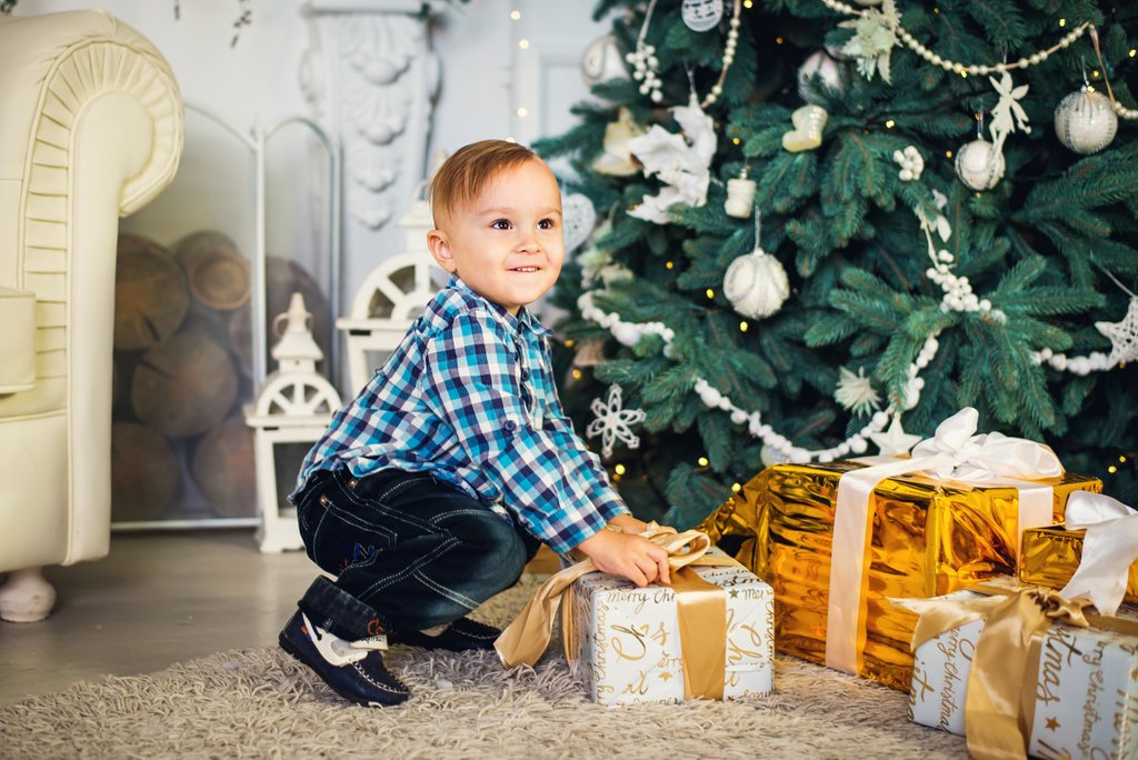 Саша, Детская Новогодняя фотосъемка Киев, Новогодняя фотосъемка Киев,  Предновогодняя фотосессия, Детская фотосъемка в интерьерной фотостудии в Киеве, Детские студийные фото, Детская фотосъемка Киев, Детская и семейная фотосессия в интерьерной фотостудии Киева, www.murga.com.ua - Семейный и детский фотограф Ксения Мурга, www.murga.com.ua - Семейный и детский фотог, Детская фотокнига, Детская фотосессия, Детская фотосъемка, Детские праздники фото, Детские студийные, Детские фото, Детский фотограф, Детский фотограф Бровары, Детский фотограф в Киеве, Детский фотограф Киев, Профессиональный детский фотограф, Семейный и детский фотограф Ксения Мурга - www.murga.com.ua, Семейный и детский фотограф Ксения Мурга, Портретная фотосессия, Портретная фотосессия Киев, Портретная фотосъемка Киев, Семейная фотосессия, Семейная фотосессия в студии Киев недорого, Семейная фотосессия Киев, Семейная фотосъемка в интерьерной фотостудии Киев, Студийная фотосессия, Студийная фотосъемка, Фотосессии, Фотосессия, Фотосессия в интерьерной фотостудии Кив, Фотосессия в интерьерной фотостудии Киев, Фотосессия в интерьерной фотостудии Киева, Фотосессия в студии Киева фотограф, Фотосессия в студии Киева фотограф Ксения Мурга, Фотосессия детей в студии, Фотосессия детей Киев, Фотосессия Киев, Фотосессия фото, Фотосъемка, Фотосъемка для ребенка, Фотосъемка Киев Сімейний та дитячий фотограф Ксенія Мурга | Сімейний та дитячий фотограф Микола Мурга. Барвисті фотографії дітей для сімейного фотоальбому. Ловлю живі емоції, сміх, радість, здивування та ніжні обійми Ваших діток.