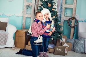 Детская и семейная фотосессия в интерьерной фотостудии Киева; Детский фотограф Киев; Детская фотосъемка в интерьерной фотостудии в Киеве; Фотосессия детей Киев; Семейная фотосъемка в интерьерной фотостудии Киев; Семейная фотосессия; Семейный фотограф Киев; Детский фотограф в Киеве; Фотосессия детей в студии; Профессиональный детский фотограф; Семейная фотосессия Киев; Детские студийные фото;