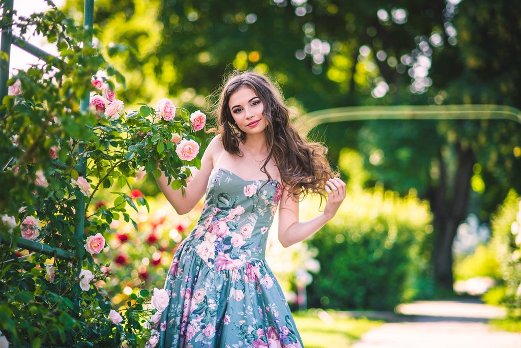 Фотосъемка в розах Киев, Фотосъемка в розах, Портретная фотосессия Киев, Портретная фотосъемка Киев, Портретная фотосъемка пленер, Портретная фотосъемка, Портретная фотосессия, Портретная фотография, Портретная съемка, Портфолио, Портрет, Семейный и детский фотограф Ксения Мурга - www.murga.com.ua, www.murga.com.ua - Семейный и детский фотограф Ксения Мурга, www.murga.com.ua, Ксения Мурга, Семейный и детский фотограф Ксения, Семейный и детский фотограф Ксения Мурга, Фотосессия моделей Киев, Фотосессия на пленере, Фотосессия на природе, Фотосессия фото, Фотосъемка, Фотосъемка моделей, Фотосъемка на природе Сімейний та дитячий фотограф Ксенія Мурга | Сімейний та дитячий фотограф Микола Мурга. Барвисті фотографії дітей для сімейного фотоальбому. Ловлю живі емоції, сміх, радість, здивування та ніжні обійми Ваших діток.