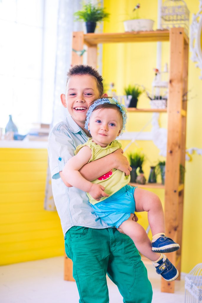 Даниэль и Даяна, Детская и семейная фотосессия в интерьерной фотостудии Киева, Семейная фотосъемка в интерьерной фотостудии Киев, Семейная фотосессия в студии Киев недорого, Семейная фотосессия, Семейная фотосессия Киев, Семейный и детский фотограф Ксения, Семейный и детский фотограф Ксения Мурга, Семейный и детский фотограф Ксения Мурга - www.murga.com.ua, Семейный фотограф, Семейный фотограф Киев, www.murga.com.ua - Семейный и детский фотограф Ксения Мурга, www.murga.com.ua - Семейный и детский фотог, Детская фотосессия, Детская фотосъемка, Kseniya Murga, www.murga.com.ua, Детская фотосъемка в интерьерной фотостудии в Киеве, Детская фотосъемка Киев, Детские студийные, Детские студийные фото, Детский фотограф, Детский фотограф Бровары, Детский фотограф в Киеве, Детский фотограф Киев, Профессиональный детский фотограф, Фотограф, Фотограф Киев, Фотосессии, Фотосессия, Фотосессия Бровары, Фотосессия детей в студии, Фотосессия детей Киев, Фотосессия Киев, Фотосессия фото, Фотосъемка, Фотосъемка Киев, Фотосъемка новорожденного Сімейний та дитячий фотограф Ксенія Мурга | Сімейний та дитячий фотограф Микола Мурга. Барвисті фотографії дітей для сімейного фотоальбому. Ловлю живі емоції, сміх, радість, здивування та ніжні обійми Ваших діток.