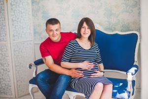  Фотосъемка беременности в интерьерной фотостудии Киев, Фотографии беременности, Фотосессия беременных