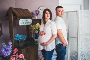  Фотосъемка беременности в интерьерной фотостудии Киев, Фотографии беременности, Фотосессия беременных